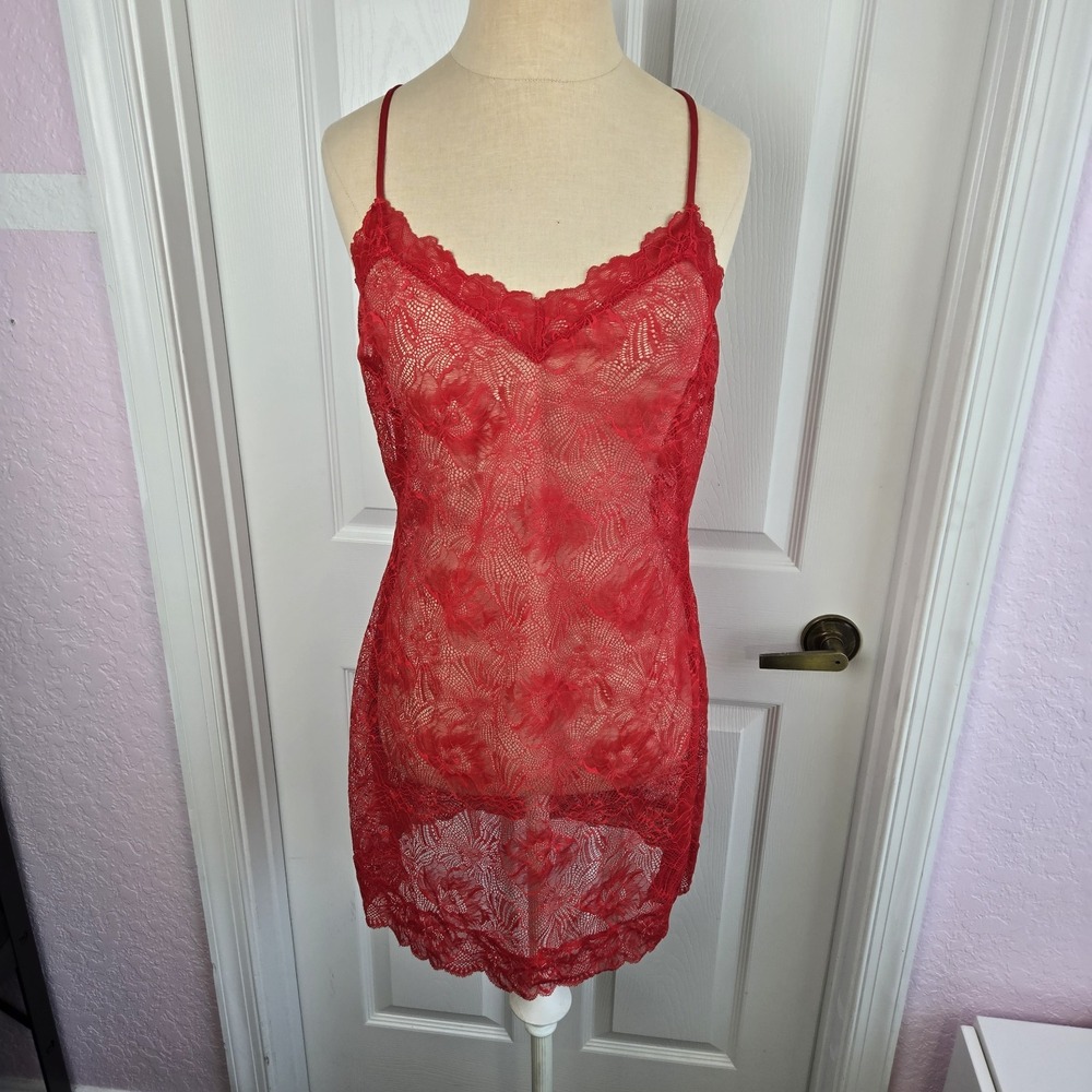 Victoria's Secret Red Stretch Lace Slip Dress Nightgown Size M Lingerie Floral‎